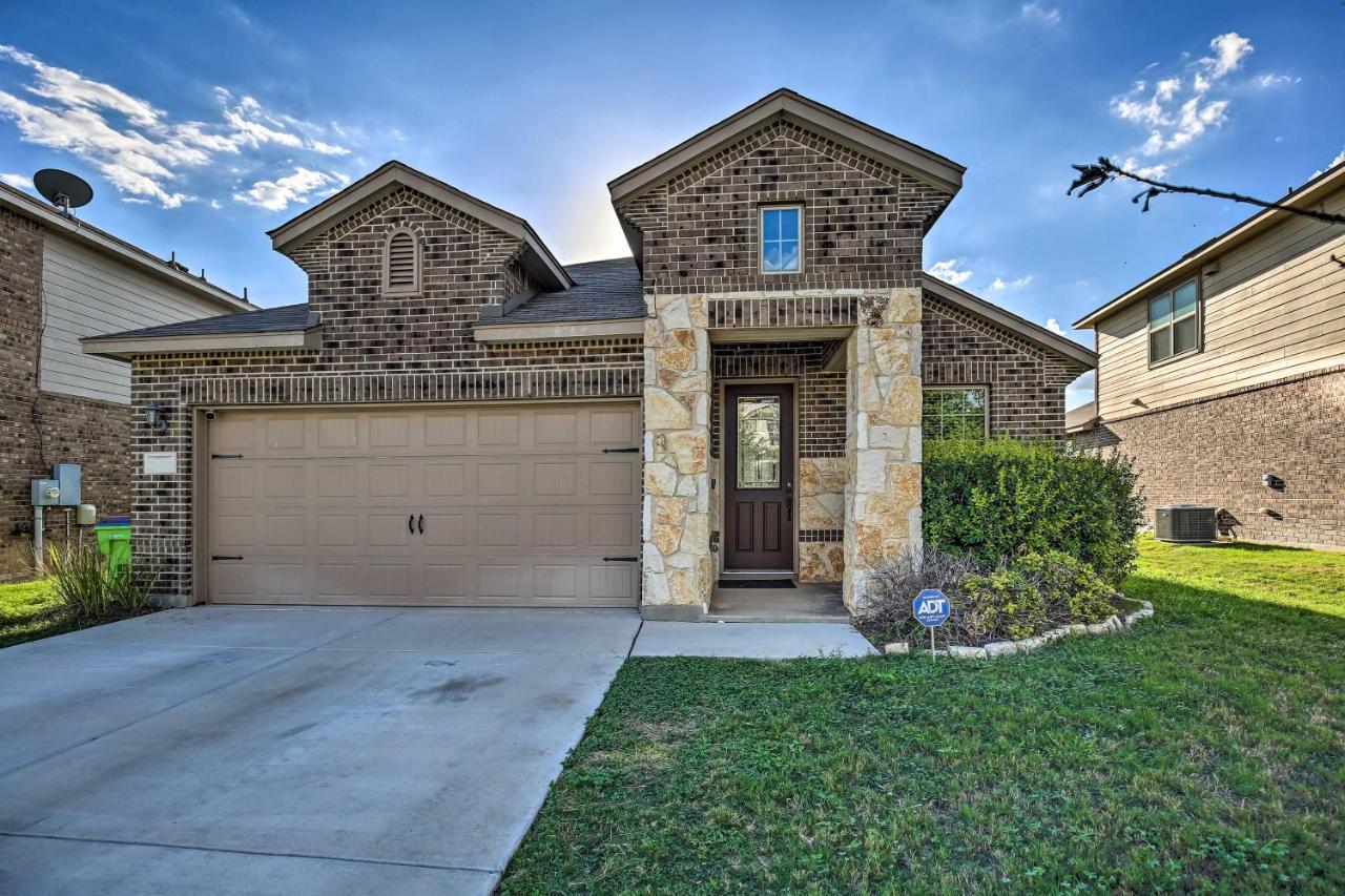 San Antonio Home With Yard About 8 Mi To Lackland! Kültér fotó