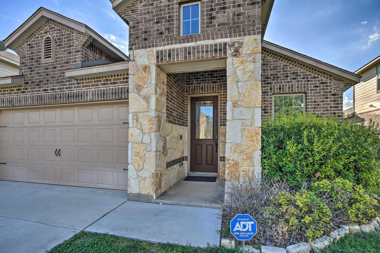 San Antonio Home With Yard About 8 Mi To Lackland! Kültér fotó